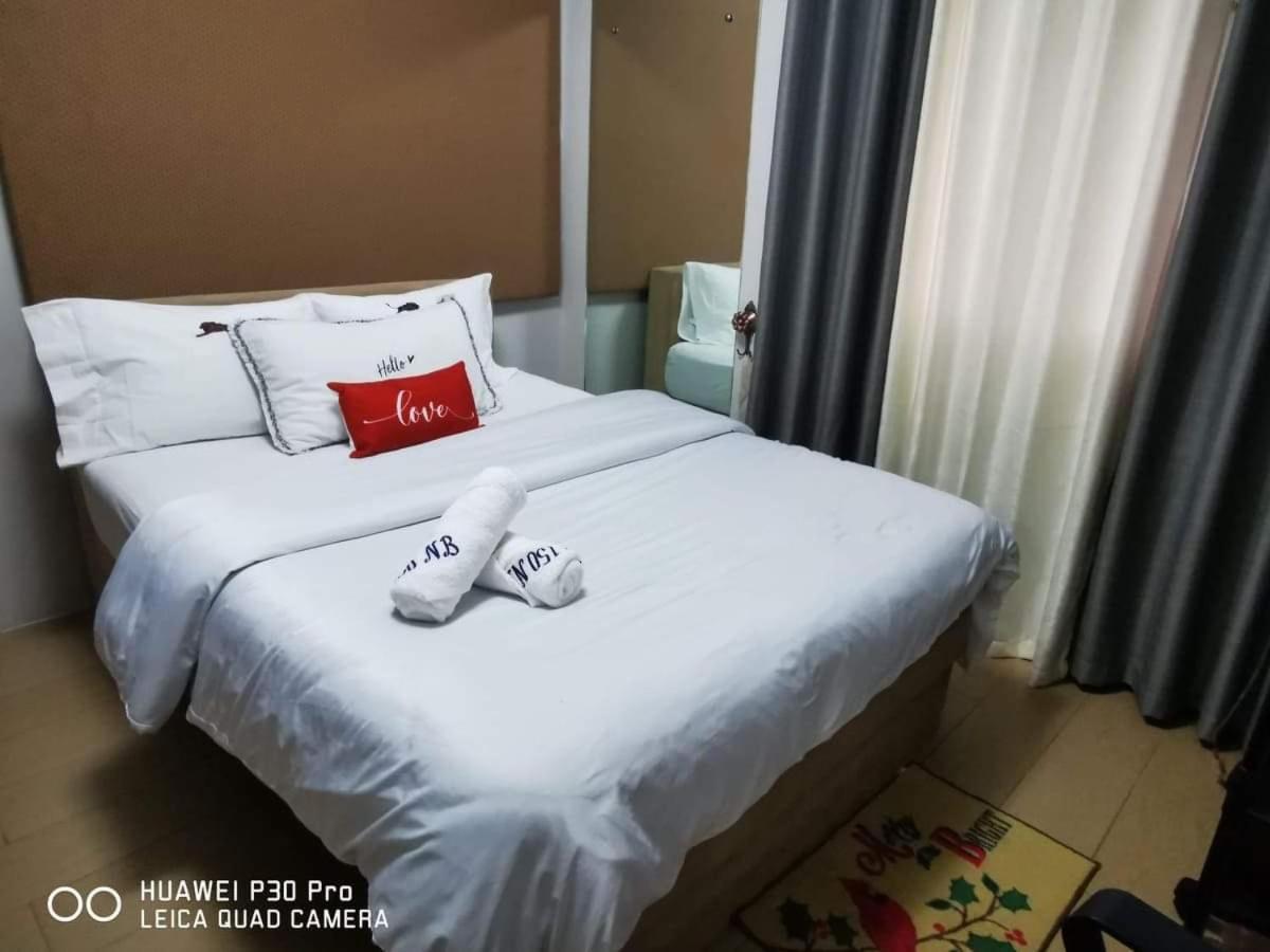 Staycation Condotel @ 150 Newport Pasay City マニラ市 エクステリア 写真